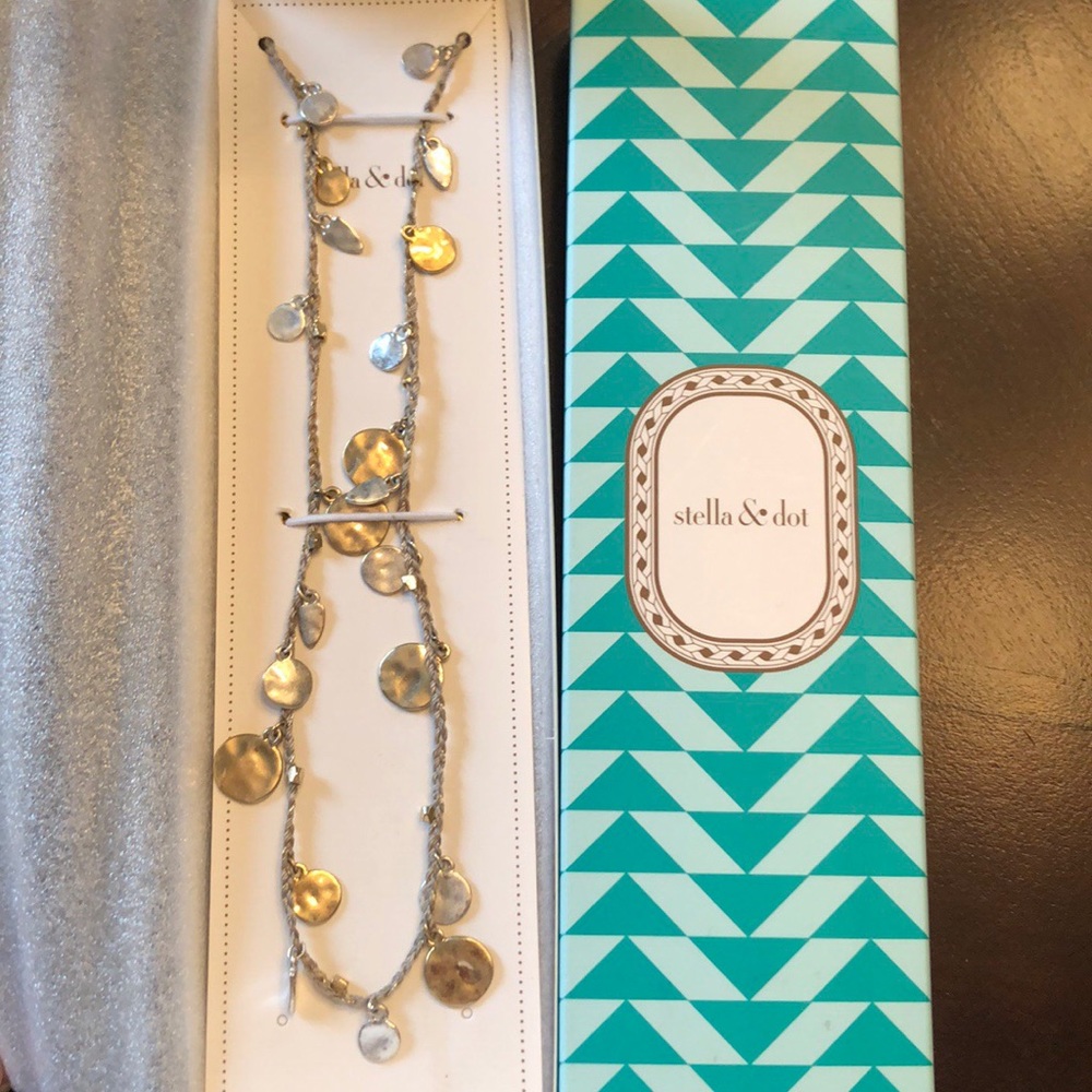 Stella & Dot Setta Medallion Necklace